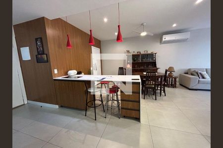 Apartamento à venda com 3 quartos, 134m² em Icaraí, Niterói