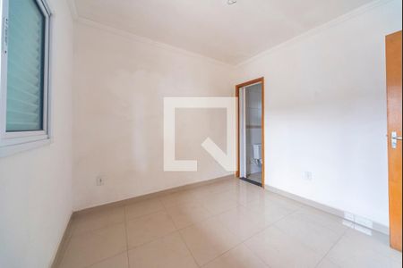 Quarto 2 de casa à venda com 2 quartos, 46m² em Parque Capuava, Santo André
