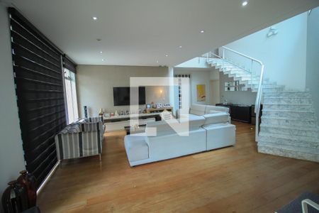 Sala de casa à venda com 4 quartos, 320m² em Parque da Mooca, São Paulo