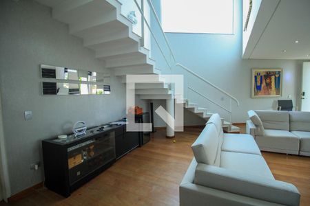 Sala de casa à venda com 4 quartos, 320m² em Parque da Mooca, São Paulo