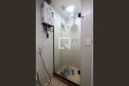 Banheiro social de apartamento para alugar com 1 quarto, 50m² em Barra da Tijuca, Rio de Janeiro