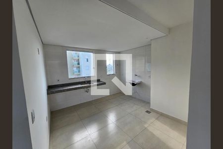 Cozinha de apartamento à venda com 3 quartos, 89m² em Heliópolis, Belo Horizonte