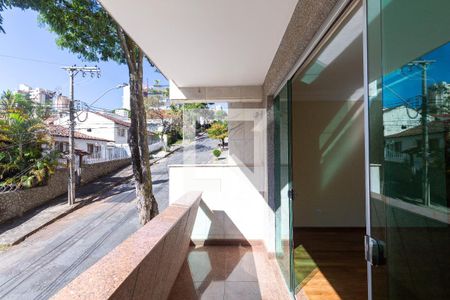 Varanda de apartamento para alugar com 3 quartos, 150m² em Santa Lúcia, Belo Horizonte