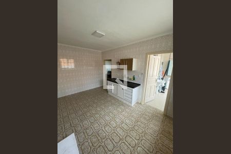 Cozinha de apartamento à venda com 1 quarto, 68m² em Vila Bertioga, São Paulo