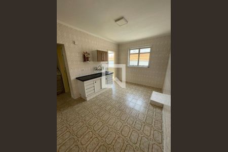 Cozinha de apartamento à venda com 1 quarto, 68m² em Vila Bertioga, São Paulo