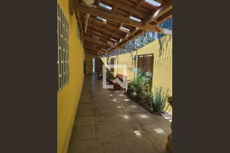 Entrada Lateral de casa para alugar com 3 quartos, 166m² em Mooca, São Paulo