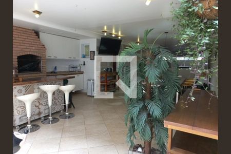 Churrasqueira de casa à venda com 3 quartos, 253m² em Vila Prudente, São Paulo