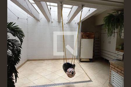 Quintal de casa à venda com 3 quartos, 253m² em Vila Prudente, São Paulo