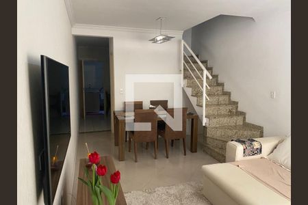 Sala de casa de condomínio à venda com 2 quartos, 78m² em Vila Ema, São Paulo