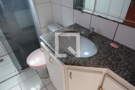 Banheiro  de apartamento à venda com 3 quartos, 120m² em Ouro Preto, Belo Horizonte