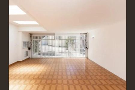 GARAGEM de casa à venda com 3 quartos, 192m² em Vila Prudente, São Paulo