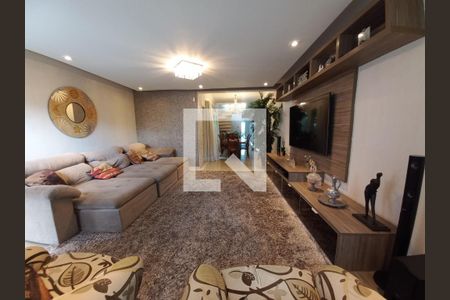Sala de casa à venda com 3 quartos, 223m² em Vila Bertioga, São Paulo