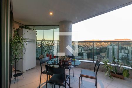 Varanda da Sala de apartamento à venda com 4 quartos, 221m² em Luxemburgo, Belo Horizonte