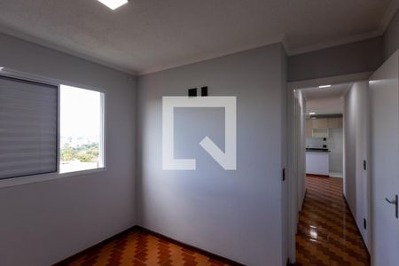 Quarto 2 de apartamento para alugar com 2 quartos, 50m² em Vila Baby, São Paulo