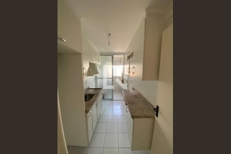 Cozinha de apartamento à venda com 3 quartos, 67m² em Vila Margarida, São Paulo