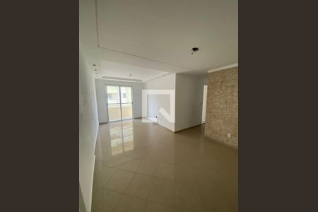 Sala de apartamento à venda com 3 quartos, 67m² em Vila Margarida, São Paulo