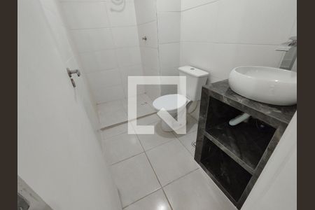 Banheiro de apartamento para alugar com 2 quartos, 45m² em Vila Sao Paulo, Ferraz de Vasconcelos