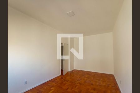 Quarto de apartamento à venda com 2 quartos, 85m² em Partenon, Porto Alegre