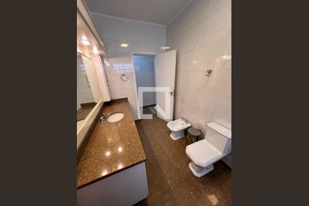 Banheiro de casa à venda com 2 quartos, 155m² em Cidade Mãe do Céu, São Paulo