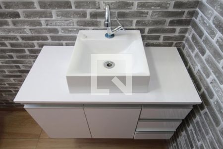 Banheiro Suite 2 de casa à venda com 3 quartos, 249m² em Ouro Preto, Belo Horizonte