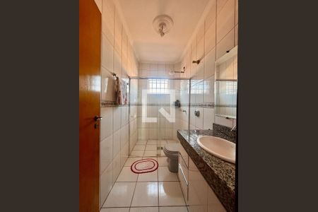 Banheiro da Suíte de casa para alugar com 3 quartos, 196m² em Jardim Santa Genebra Ii (barao Geraldo), Campinas