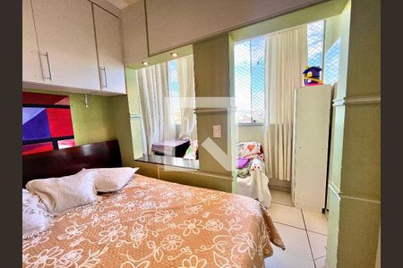 Apartamento à venda com 3 quartos, 142m² em Itamarati, Belo Horizonte