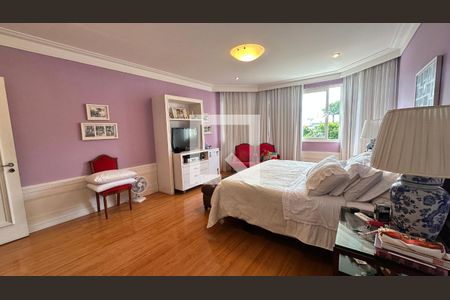 Suíte 1 de casa à venda com 4 quartos, 508m² em Barra da Tijuca, Rio de Janeiro