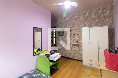 Quarto 1 de casa para alugar com 4 quartos, 350m² em Espírito Santo, Porto Alegre