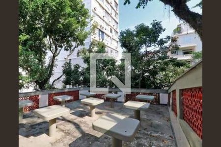 Apartamento à venda com 2 quartos, 73m² em Leme, Rio de Janeiro