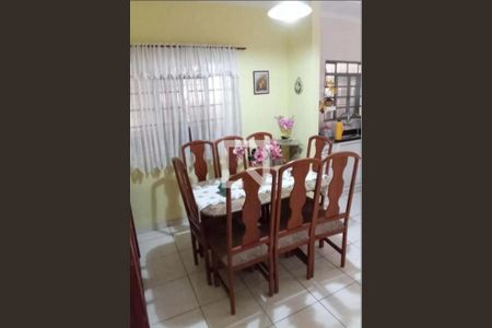 Cozinha de casa à venda com 3 quartos, 264m² em Vila Carrão, São Paulo