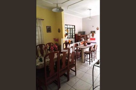 Cozinha de casa à venda com 3 quartos, 264m² em Vila Carrão, São Paulo