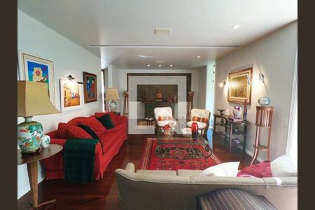 Casa à venda com 4 quartos, 500m² em Cosme Velho, Rio de Janeiro