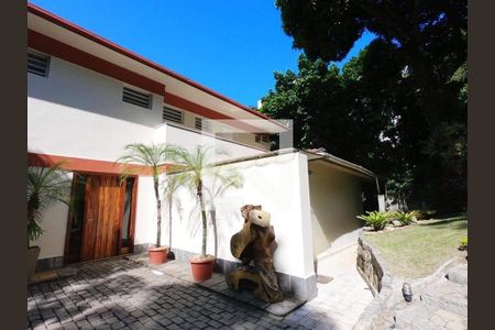 Casa à venda com 4 quartos, 500m² em Cosme Velho, Rio de Janeiro