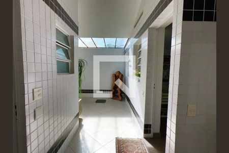 Casa à venda com 4 quartos, 500m² em Cosme Velho, Rio de Janeiro