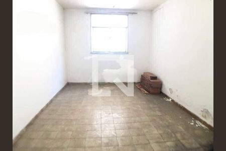 Casa à venda com 1 quarto, 230m² em Catete, Rio de Janeiro