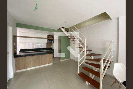 Casa à venda com 3 quartos, 156m² em Taquara, Rio de Janeiro
