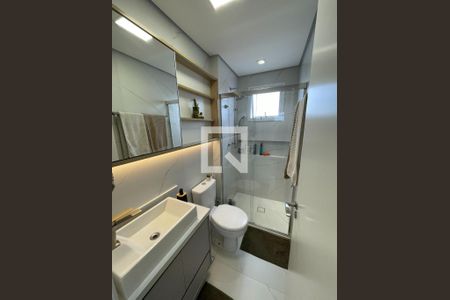 Banheiro de apartamento à venda com 2 quartos, 65m² em Vila Ema, São Paulo