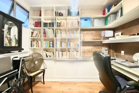 Escritório de apartamento à venda com 4 quartos, 230m² em Ipanema, Rio de Janeiro