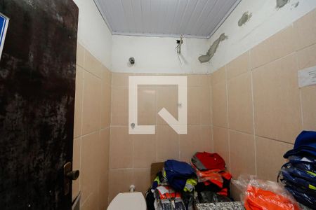 Área comum banheiro  de casa à venda com 3 quartos, 200m² em Vila Sapopemba, São Paulo