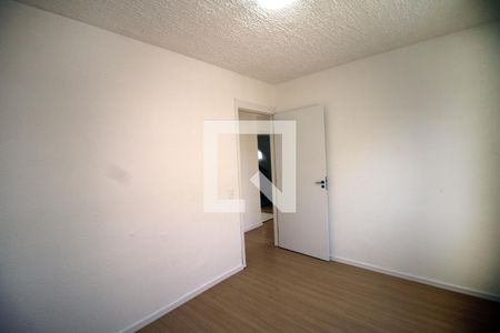 Quarto 1 de apartamento para alugar com 2 quartos, 54m² em Brás de Pina, Rio de Janeiro