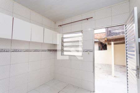 Cozinha de casa para alugar com 2 quartos, 180m² em Jardim Colonial, São Paulo