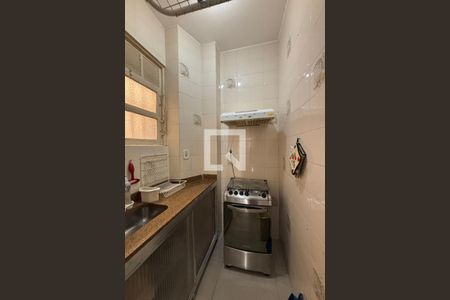 Cozinha de apartamento para alugar com 1 quarto, 35m² em Copacabana, Rio de Janeiro
