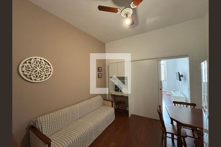 Sala de apartamento para alugar com 1 quarto, 35m² em Copacabana, Rio de Janeiro