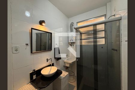 Banheiro Social de apartamento para alugar com 1 quarto, 35m² em Copacabana, Rio de Janeiro