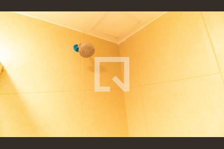 Banheiro de kitnet/studio para alugar com 1 quarto, 20m² em Boa Viagem, Niterói