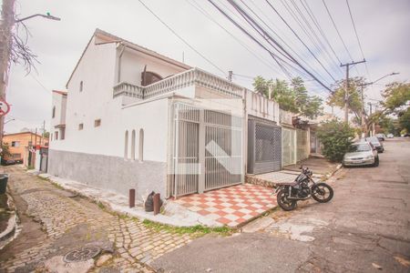 Fachada de casa à venda com 3 quartos, 180m² em Planalto Paulista, São Paulo