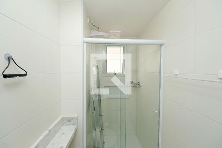 Banheiro de apartamento à venda com 1 quarto, 33m² em Vila Ema, São Paulo