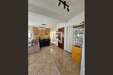 Foto 06 de casa à venda com 3 quartos, 140m² em Vila Graciosa, São Paulo