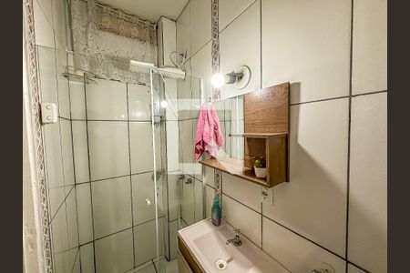 Banheiro de apartamento para alugar com 1 quarto, 32m² em Lapa, Rio de Janeiro