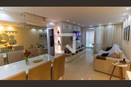 Sala de apartamento à venda com 2 quartos, 90m² em Icaraí, Niterói